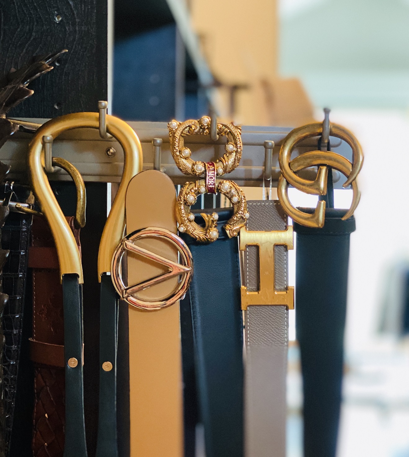 Closet Hacks Belt Storage 