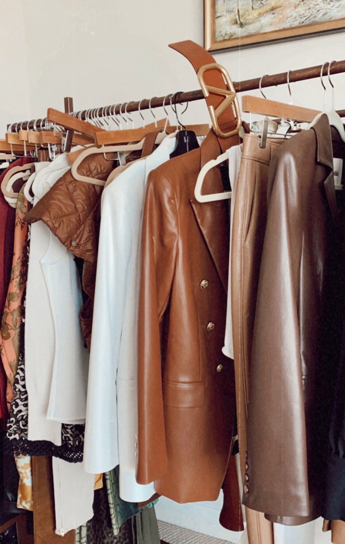 FAUX VS VEGAN LEATHER: Which is the better alternative