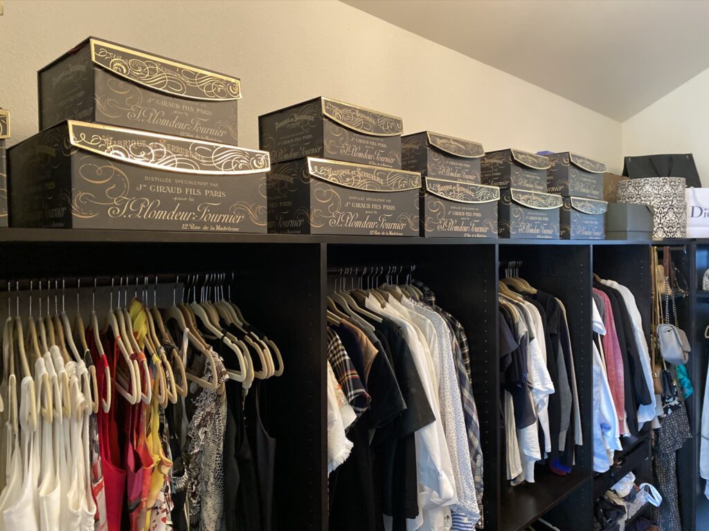 Organized closet from small changes