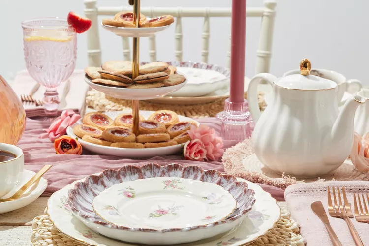 Memorable Mother's Day Gifting idea high tea